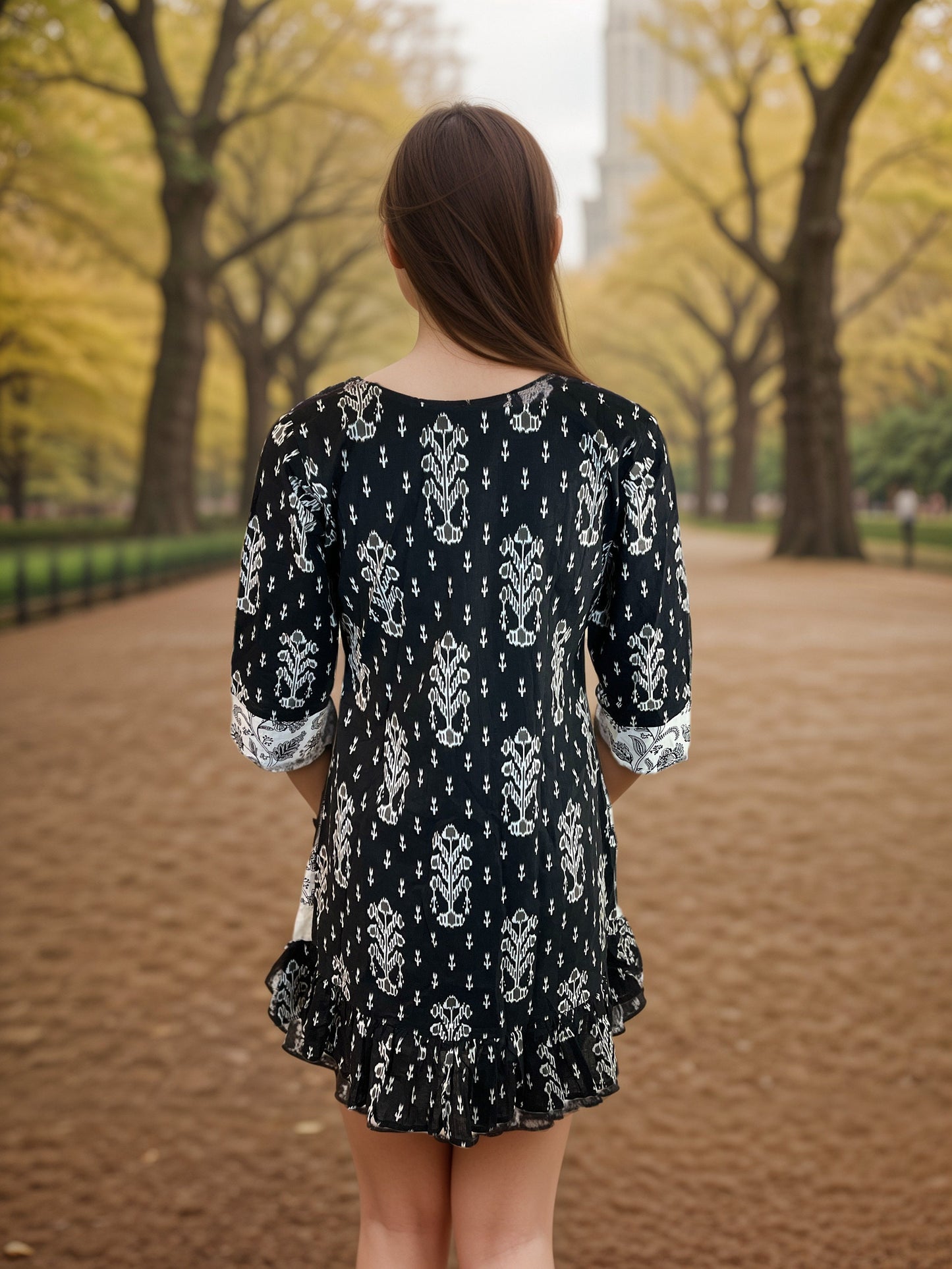 Black Geometric Embroidered Cotton Tunic