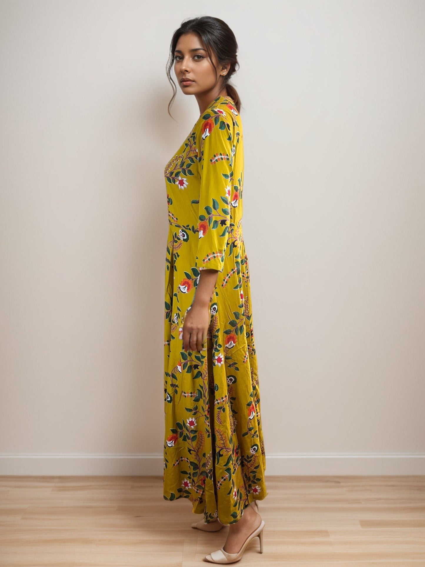 Charming Floral Printed Rayon A-Line Maxi Dress